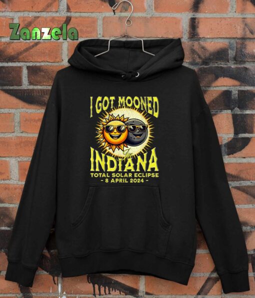 I Got Mooned In Indiana Total Solar Eclipse April 8 2024 T-Shirt