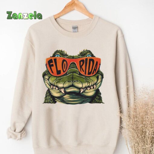 Florida Alligator Wearing Retro Style Sunglasses Florida T-Shirt